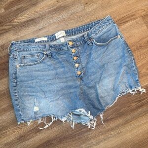 Women’s denim shorts